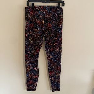Lululemon multi color leggings